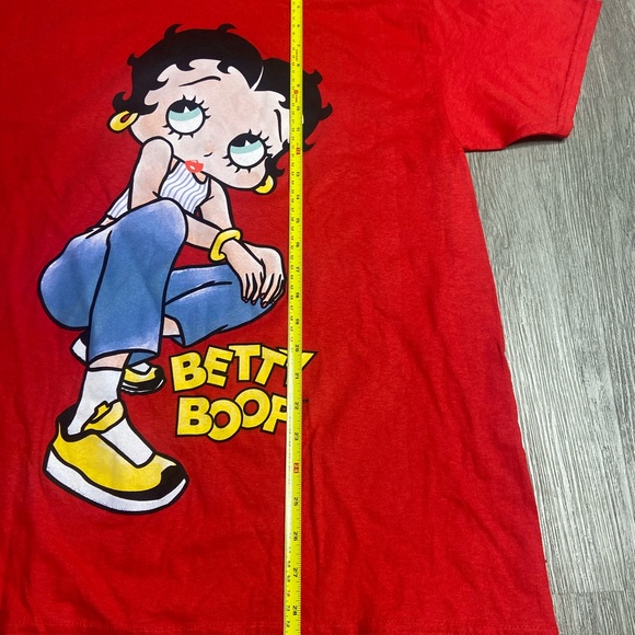 Betty Boop Tshirt - Picture 4 of 5